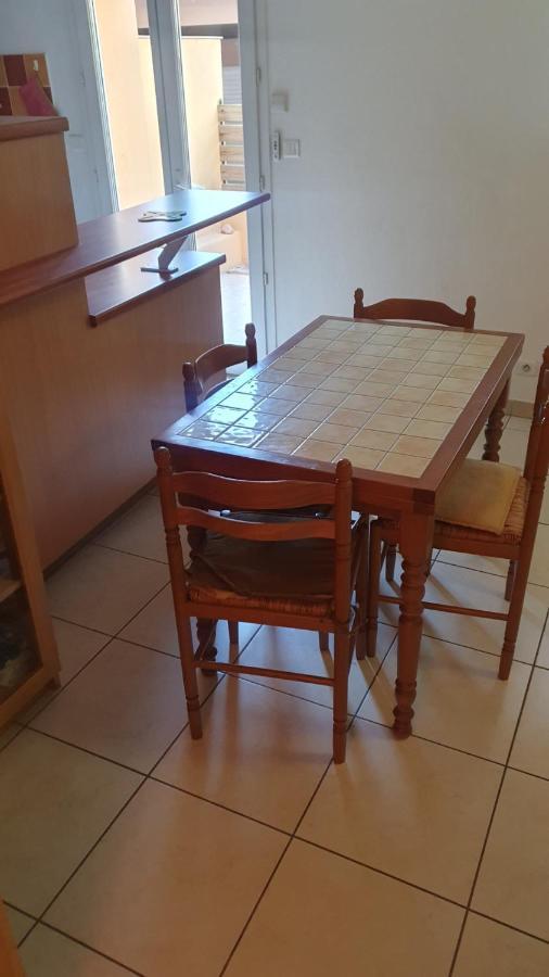 Appartement Centre Ville Saint-Raphael Екстер'єр фото