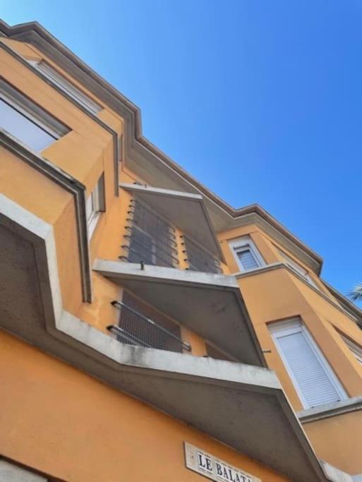 Appartement Centre Ville Saint-Raphael Екстер'єр фото