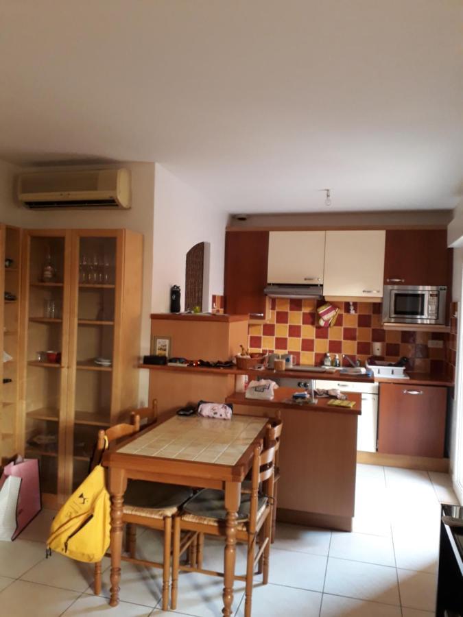 Appartement Centre Ville Saint-Raphael Екстер'єр фото