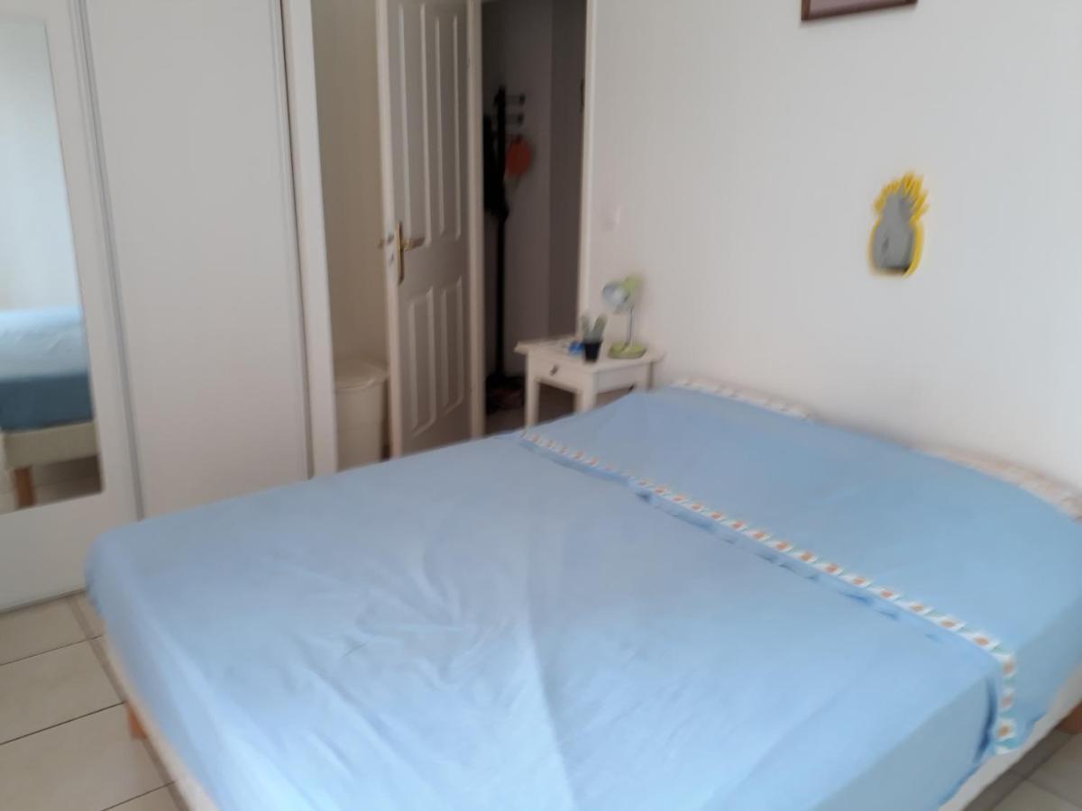 Appartement Centre Ville Saint-Raphael Екстер'єр фото